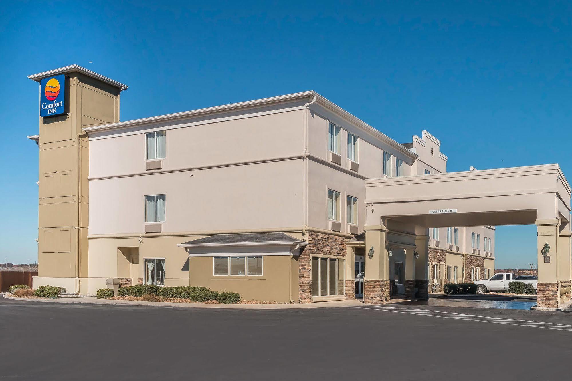 Comfort Inn I-10 East Near At&T Center San Antonio Exterior photo