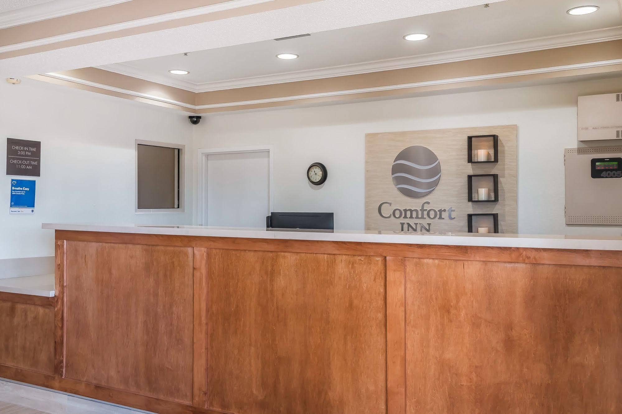 Comfort Inn I-10 East Near At&T Center San Antonio Exterior photo